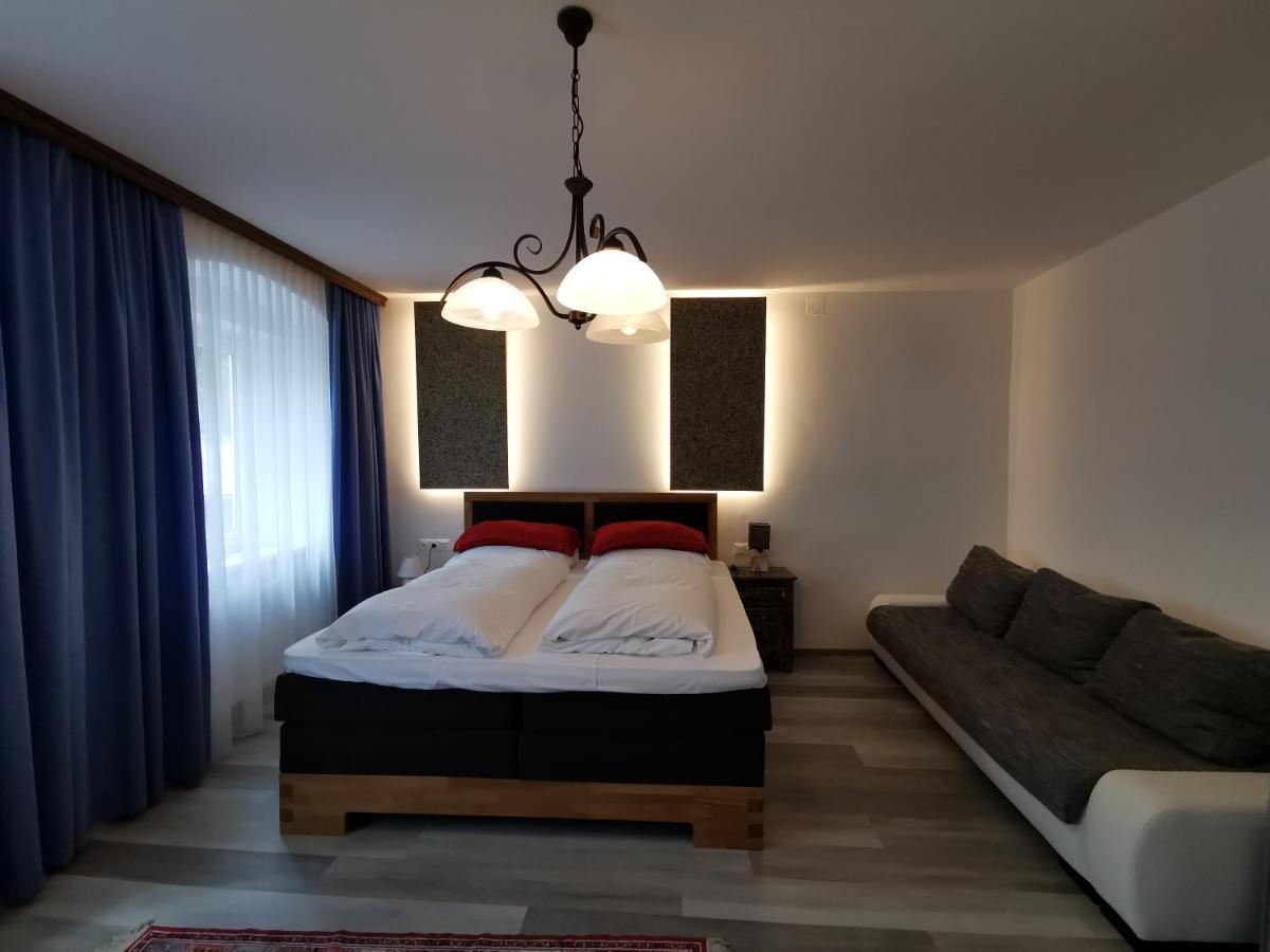 Bed & Breakfast Goldener Stiefel 玛利亚采尔 外观 照片