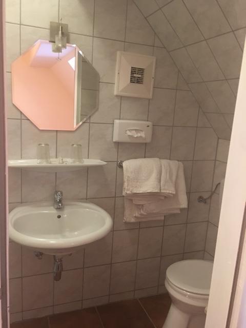 Bed & Breakfast Goldener Stiefel 玛利亚采尔 外观 照片